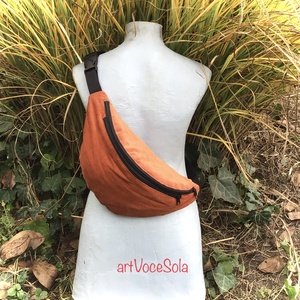 Mogyoróbokor XL nagy Övtáska - Meska.hu