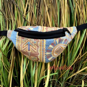 Útmutató jelek  Övtáska - Meska.hu