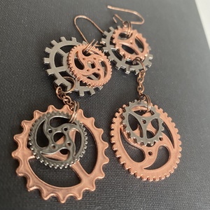 Steampunk fülbevaló, grafit-réz - ékszer - fülbevaló - lógó fülbevaló - Meska.hu