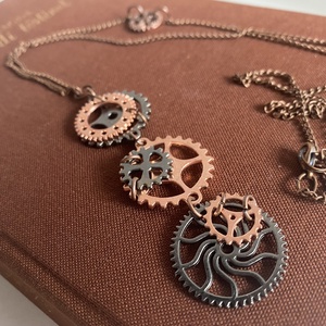 Hosszú steampunk nyaklánc és medál - Meska.hu