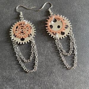 Steampunk fülbevaló, láncos, ezüst-rózsa, Ékszer, Fülbevaló, Lógó fülbevaló, Ékszerkészítés, MESKA