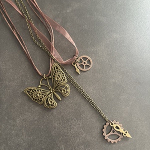 Pillangós réteges steampunk nyaklánc - ékszer - nyaklánc - medálos nyaklánc - Meska.hu