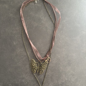 Pillangós réteges steampunk nyaklánc - ékszer - nyaklánc - medálos nyaklánc - Meska.hu