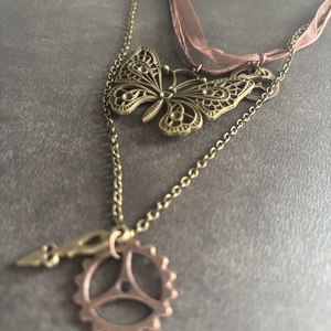 Pillangós réteges steampunk nyaklánc - ékszer - nyaklánc - medálos nyaklánc - Meska.hu