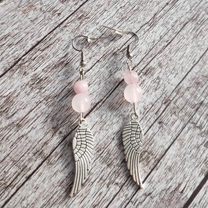 Rózsakvarc ásvány fülbevaló, angyalszárnyas rózsakvarc ásvány fülbevaló,  féldrágakő ásványfülbevaló - ékszer - fülbevaló - lógó fülbevaló - Meska.hu