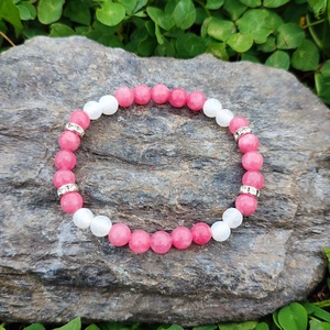 Eper jáde - fehér achát ásvány karkötő - ékszer - karkötő - ásványkarkötő - Meska.hu