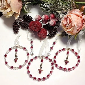 Karácsonyi dísz szett - piros, 5 db gyöngy karácsonyfadísz - karácsony - karácsonyi lakásdekoráció - karácsonyfadíszek - Meska.hu