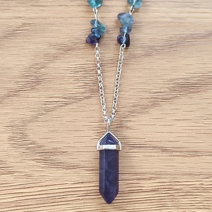 Ásvány nyaklánc fluorit ásvány csúcs medállal, Ékszer, Nyaklánc, Medálos nyaklánc, Ékszerkészítés, MESKA