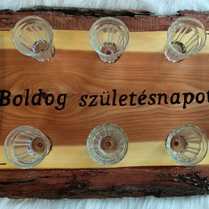 Kínáló tálca Boldog születésnapot! felirattal és 6 pohárral - otthon & életmód - konyhafelszerelés, tálalás - tálalás - tálca - Meska.hu