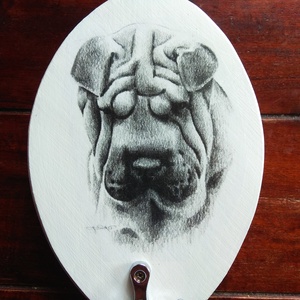 Fali póráz tartó Shar Pei kutyussal  - Meska.hu