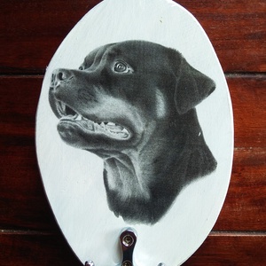 Fali póráz tartó Rottweiler kutyussal , Otthon & Életmód, Tárolás & Rendszerezés, Fali tároló, Decoupage, transzfer és szalvétatechnika, Famegmunkálás, MESKA