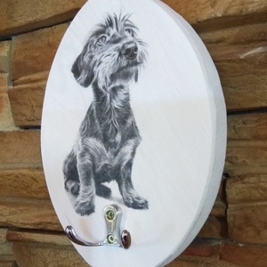 Fali póráz tartó szálkás szőrű tacskó kutyussal  - otthon & életmód - tárolás & rendszerezés - fali tároló - Meska.hu