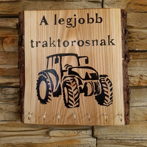 Fából készült fali kulcstartó a legjobb traktorosnak - otthon & életmód - dekoráció - fali és függő dekoráció - fali kulcstartó - Meska.hu