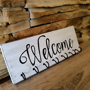 Welcome fehér fa, vintage stílusú fali kulcstartó  - otthon & életmód - dekoráció - fali és függő dekoráció - fali kulcstartó - Meska.hu
