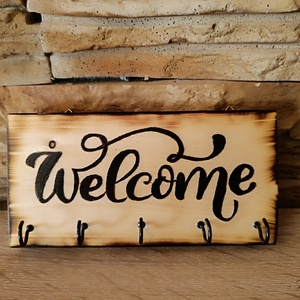 Fa fali kulcstartó Welcome felirattal  - otthon & életmód - dekoráció - fali és függő dekoráció - fali kulcstartó - Meska.hu