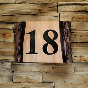 Fa házszám tábla  - otthon & életmód - ház & kert - házszám - Meska.hu