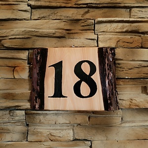 Fa házszám tábla  - otthon & életmód - ház & kert - házszám - Meska.hu