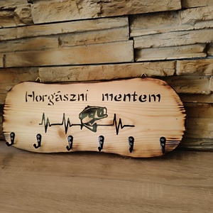 Fából készült fali fogas horgászok számára  - otthon & életmód - bútor - fogas - Meska.hu