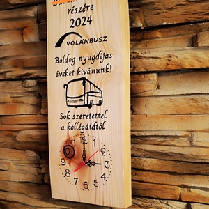 Egyedi fa falióra nyugdíjas búcsúztató alkalmából  - otthon & életmód - dekoráció - fali és függő dekoráció - falióra & óra - Meska.hu