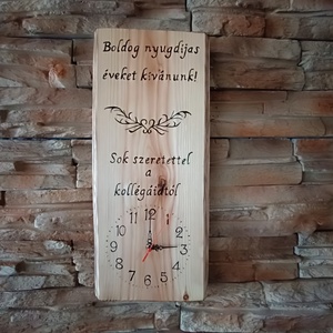 Fából készült falióra nyugdíjas búcsúztató alkalmából  - otthon & életmód - dekoráció - fali és függő dekoráció - falióra & óra - Meska.hu