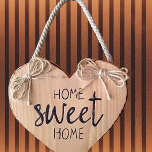 Home sweet home felirattal díszített üdvözlő tábla  - Meska.hu