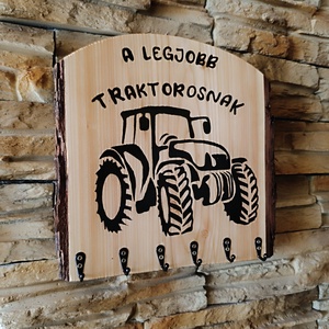 Fa fali kulcstartó a legjobb traktorosnak  - otthon & életmód - dekoráció - fali és függő dekoráció - fali kulcstartó - Meska.hu Fa fali kulcstartó a legjobb traktorosnak  - otthon & életmód - dekoráció - fali és függő dekoráció - fali kulcstartó - Meska.hu