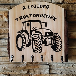 Fa fali kulcstartó a legjobb traktorosnak  - otthon & életmód - dekoráció - fali és függő dekoráció - fali kulcstartó - Meska.hu Fa fali kulcstartó a legjobb traktorosnak  - otthon & életmód - dekoráció - fali és függő dekoráció - fali kulcstartó - Meska.hu