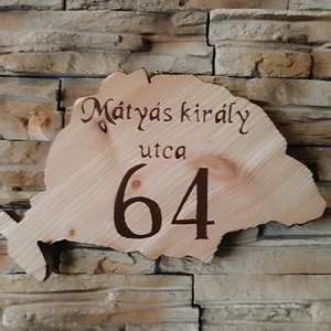 Nagyméretű Nagy Magyarország formájú házszám tábla  - Meska.hu