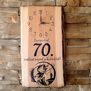 Fából készült születésnapi falióra horgászok számára  - otthon & életmód - dekoráció - fali és függő dekoráció - falióra & óra - Meska.hu