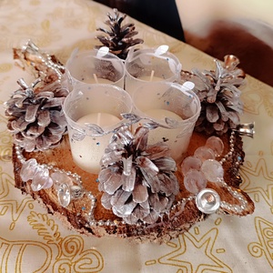 Adventi asztaldísz fakorongon 4 gyertyával 1. - karácsony - adventi díszek - adventi gyertyadíszek és koszorúdíszek - Meska.hu