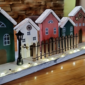 Karácsonyi falu LED világítással , Karácsony, Karácsonyi lakásdekoráció, Karácsonyi falu, házikó, Famegmunkálás, MESKA