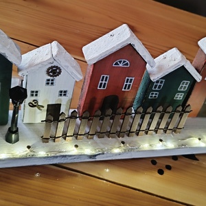 Karácsonyi falu LED világítással  - karácsony - karácsonyi lakásdekoráció - karácsonyi falu, házikó - Meska.hu