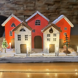 Karácsonyi falu asztal vagy ablakdísz LED világítással  - karácsony - karácsonyi lakásdekoráció - karácsonyi falu, házikó - Meska.hu