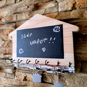 Házikó formájú fa fali kulcstartó üzenő táblával , Otthon & Életmód, Dekoráció, Fali és függő dekoráció, Fali kulcstartó, Famegmunkálás, MESKA