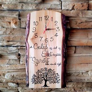 Egyedi, fából készült falióra életfával és idézettel  - Meska.hu