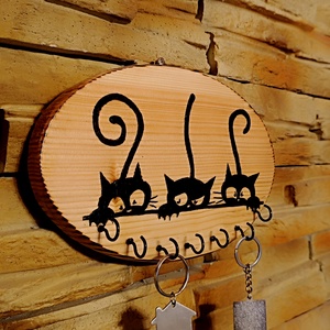 Fa fali kulcstartó fekete cicákkal - otthon & életmód - dekoráció - fali és függő dekoráció - fali kulcstartó - Meska.hu