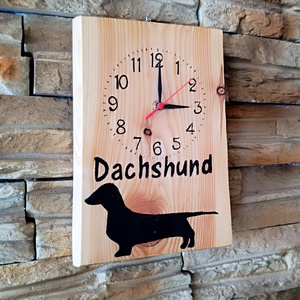 Fa falióra tacskó kutyussal  - otthon & életmód - dekoráció - fali és függő dekoráció - fali kulcstartó - Meska.hu