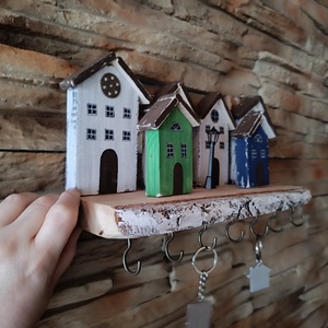 Fa fali kulcstartó utcaképpel, Otthon & Életmód, Dekoráció, Fali és függő dekoráció, Fali kulcstartó, Famegmunkálás, MESKA