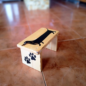 Tacskó kutyás fa sámli, Baba - mama, Babaszobabútor, Gyerek szék, sámli, Famegmunkálás, MESKA