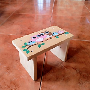 Gyerek sámli bagoly családdal , Baba - mama, Babaszobabútor, Gyerek szék, sámli, Famegmunkálás, MESKA