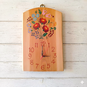 Kézzel festett népi motívumos fa falióra, Otthon & Életmód, Dekoráció, Fali és függő dekoráció, Falióra & óra, Famegmunkálás, MESKA