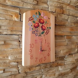 Kézzel festett népi motívumos fa falióra - otthon & életmód - dekoráció - fali és függő dekoráció - falióra & óra - Meska.hu