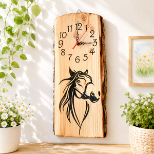 Fából készült lovas falióra  - Meska.hu