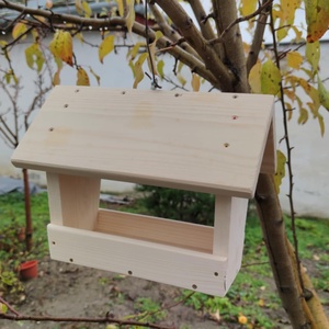 Madáretető fenyőből - nagy - otthon & életmód - ház & kert - madáretető & itató - Meska.hu