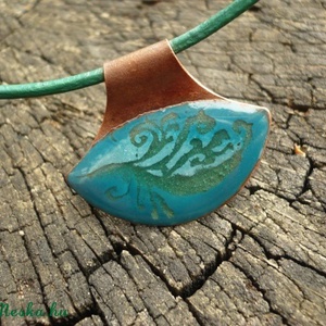 Szem alakú tűzzománc medál (tengerzöld) - Meska.hu