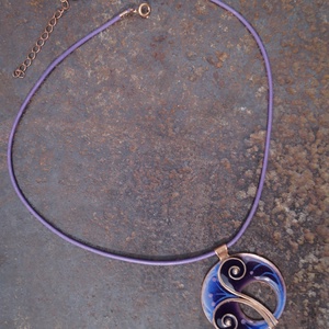 Kerek nagy duplacsigás tűzzománc medál, lila -  - Meska.hu