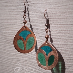 Azsúrzománcos kerek fülbevaló, türkiz-zöld - Meska.hu