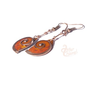 Narancs csigás tűzzománc fülbevaló,  szem-alakú - ékszer - fülbevaló - lógó fülbevaló - Meska.hu