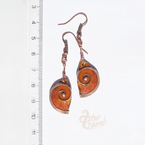 Narancs csigás tűzzománc fülbevaló,  szem-alakú - ékszer - fülbevaló - lógó fülbevaló - Meska.hu