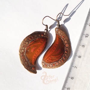 Narancssárga kalapált szélű tűzzománc fülbevaló - ékszer - fülbevaló - lógó fülbevaló - Meska.hu